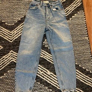 Abercrombie 80s Mom Jeans
